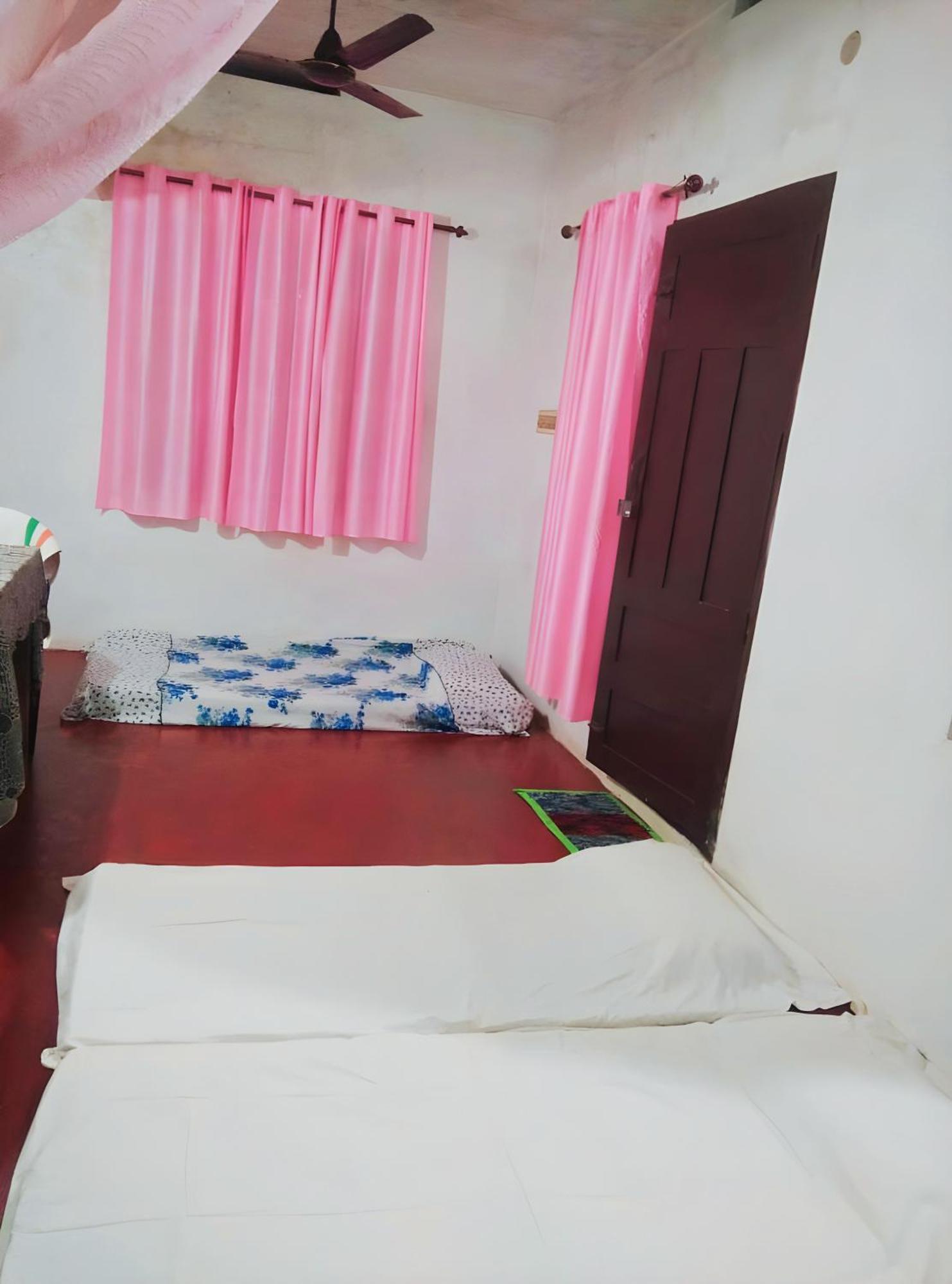 Thachattu Homestay Vaikom Εξωτερικό φωτογραφία